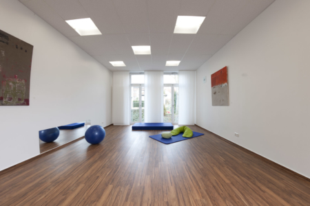 Yoga, Entspannung & Achtsamkeit im Familienzentrum Esslingen